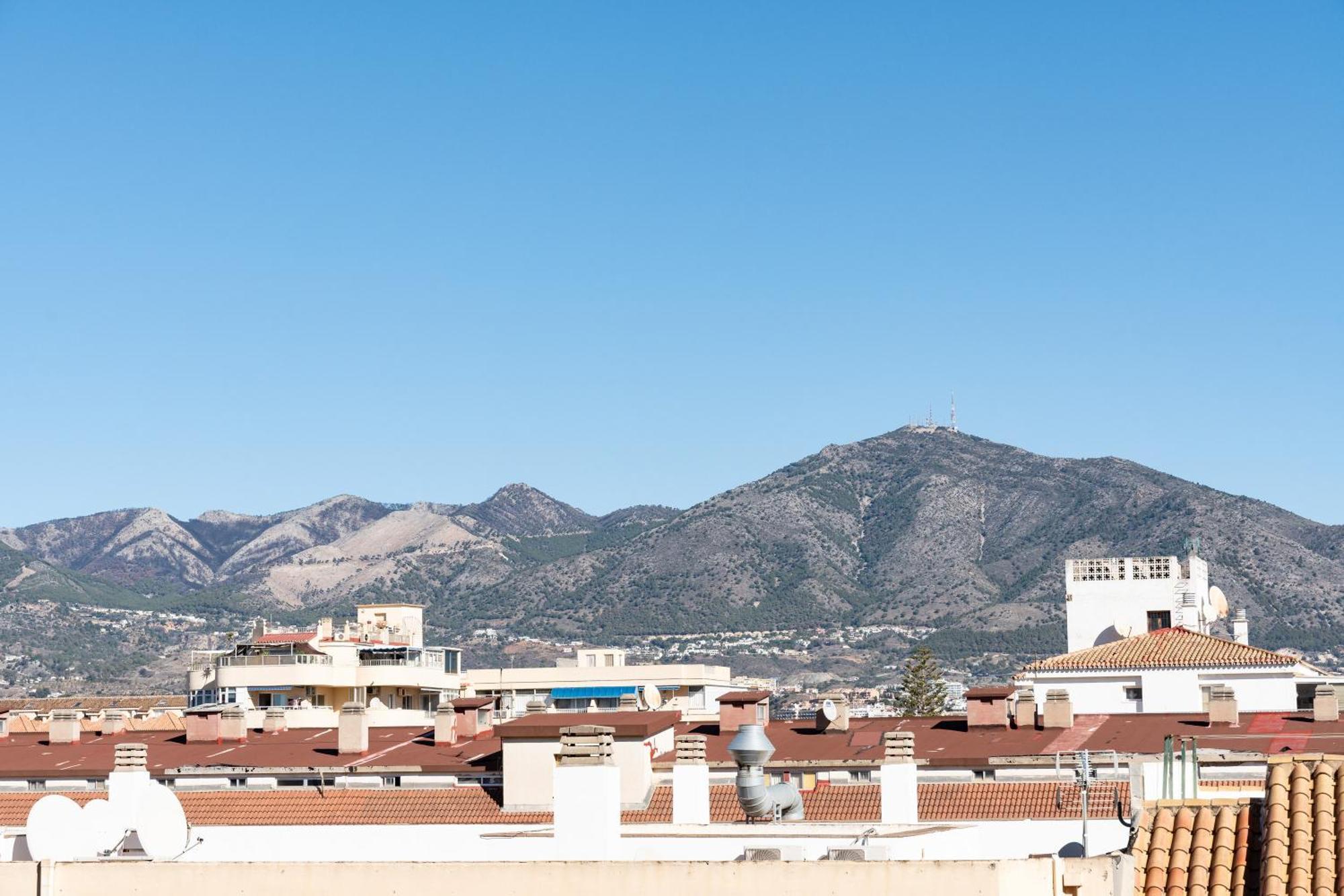 Pyr Studio Apt Partial Seaview Fuengirola Εξωτερικό φωτογραφία
